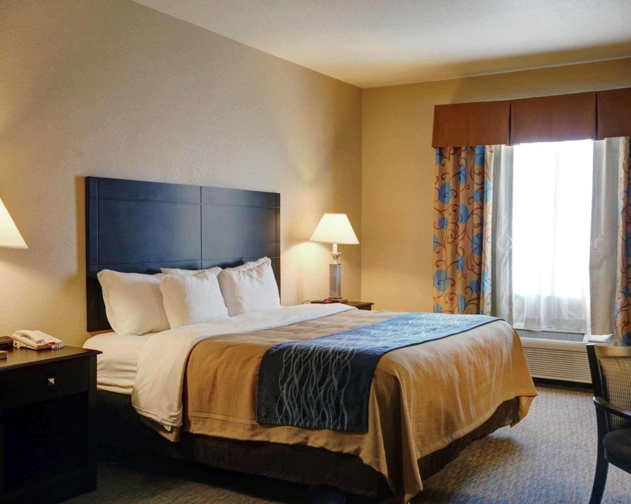 Spark By Hilton Hotel