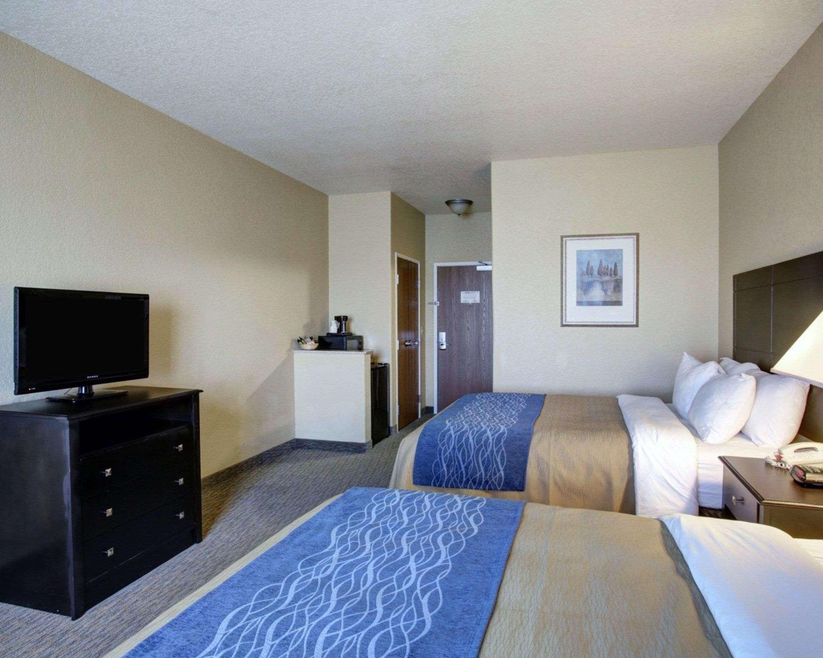 Hotel Spark By Hilton Selma