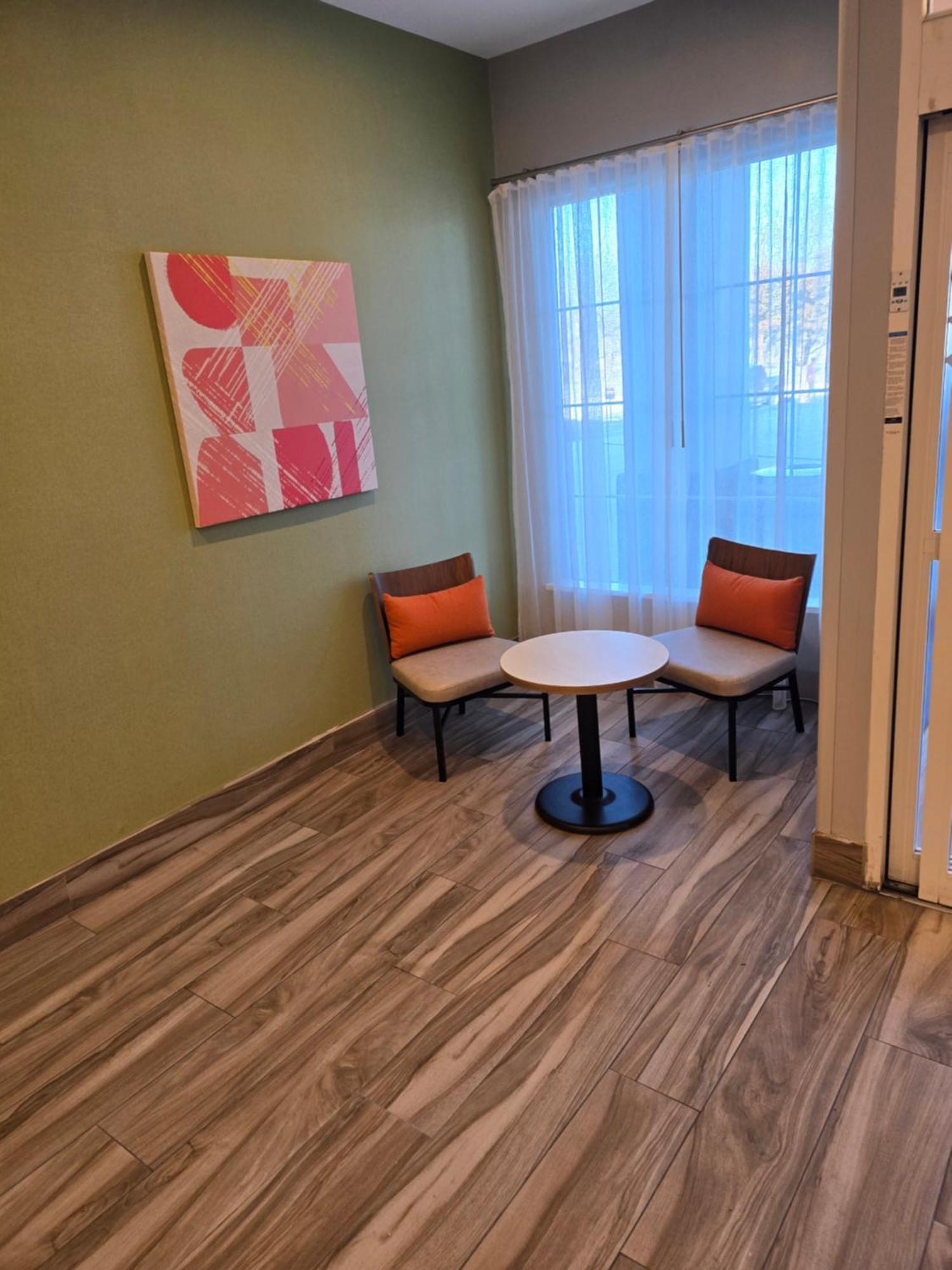 Spark By Hilton 3*