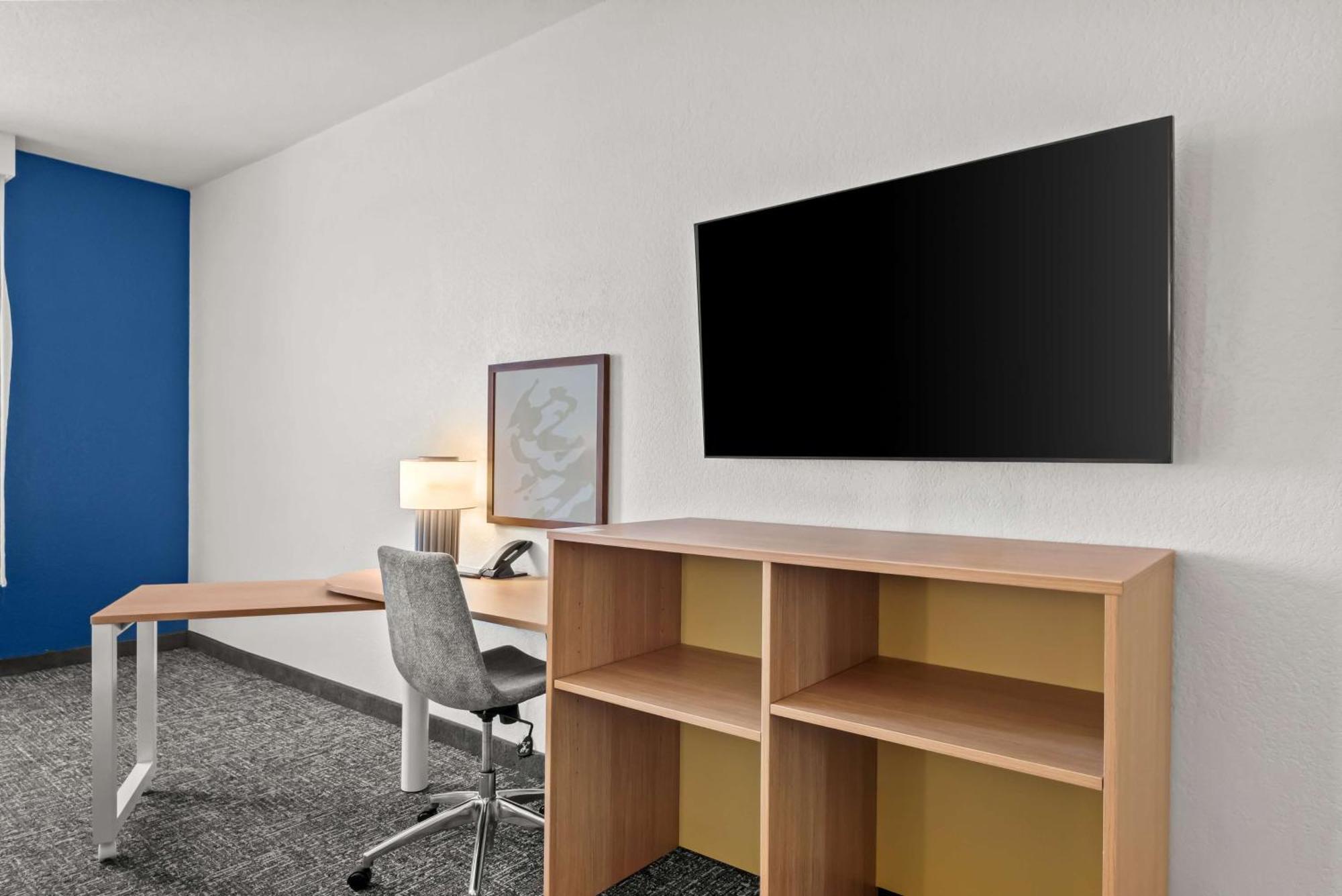 Spark By Hilton 3* Selma
