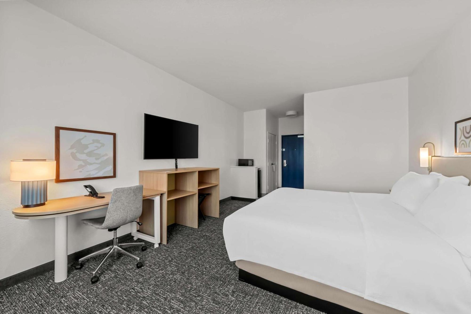 Hotel Spark By Hilton 3*