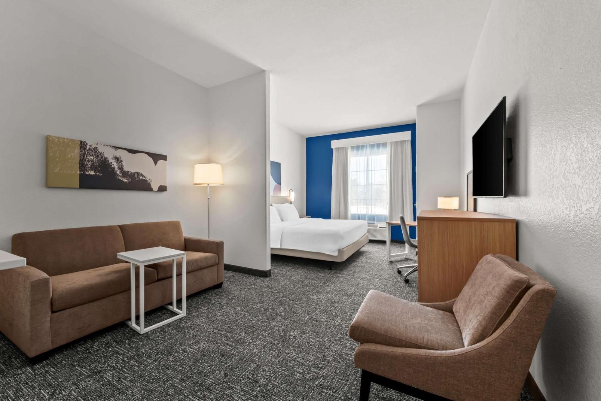 Spark By Hilton